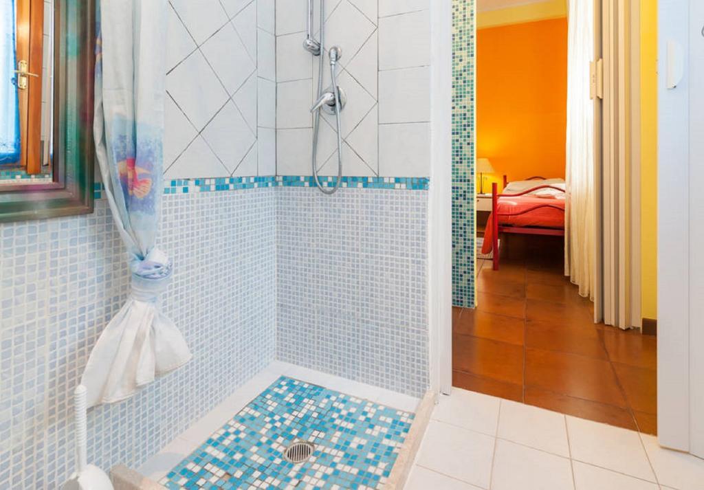 Moon House B&B Кальярі Номер фото